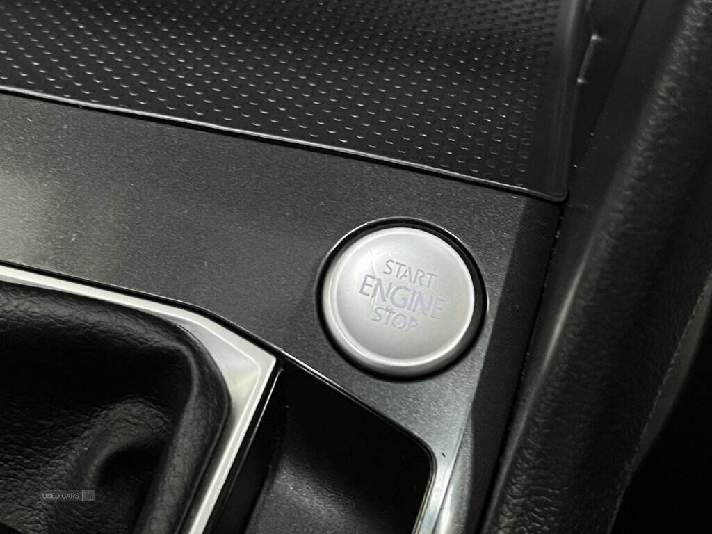 Feb 2020 Volkswagen Tiguan 2.0 TDI 150 R-LINE TECH 5 DR