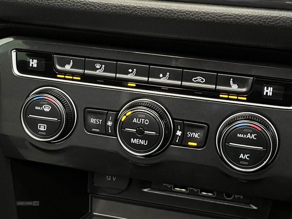 Feb 2020 Volkswagen Tiguan 2.0 TDI 150 R-LINE TECH 5 DR