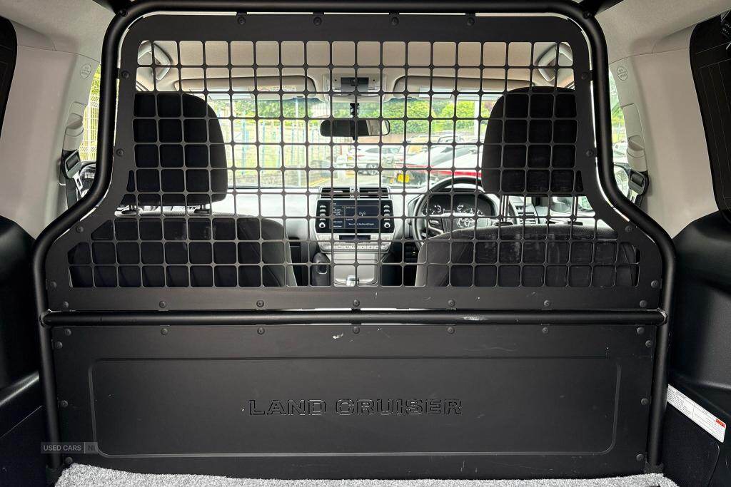 Nov 2022 Toyota Land Cruiser 2.8D 204 Active Commercial Auto