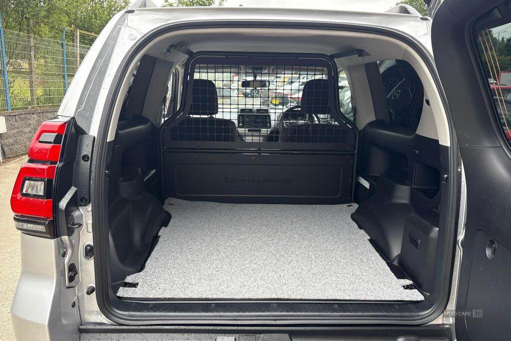 Nov 2022 Toyota Land Cruiser 2.8D 204 Active Commercial Auto