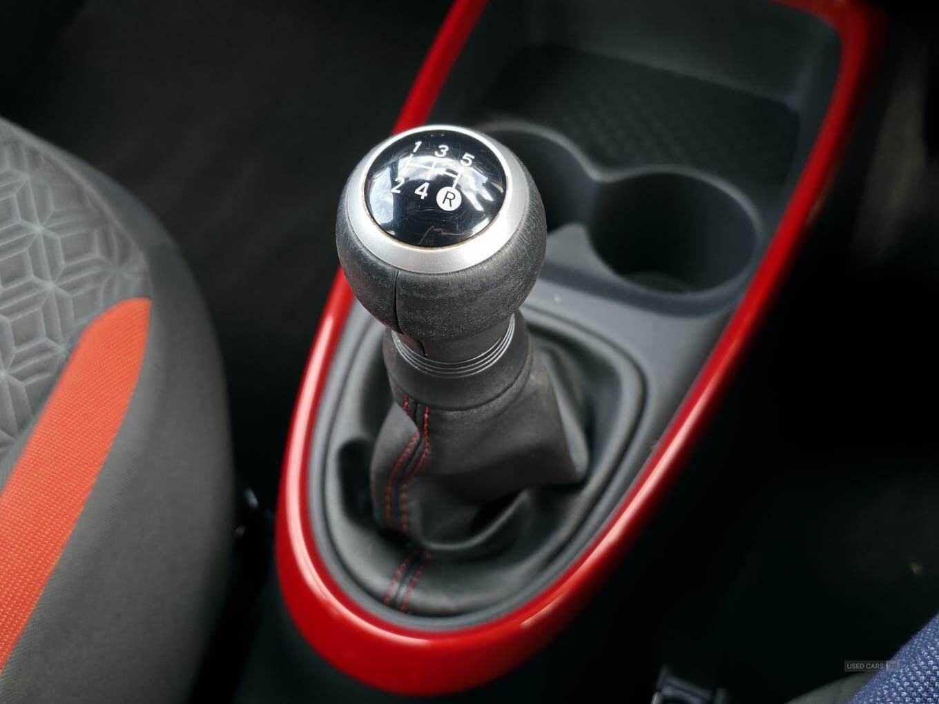 Oct 2022 Toyota Aygo X 1.0 VVT-i Edge 5dr
