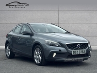 Volvo V40 Cross Country 2.0 D2 Lux Auto Euro 6 (s/s) 5dr in Down