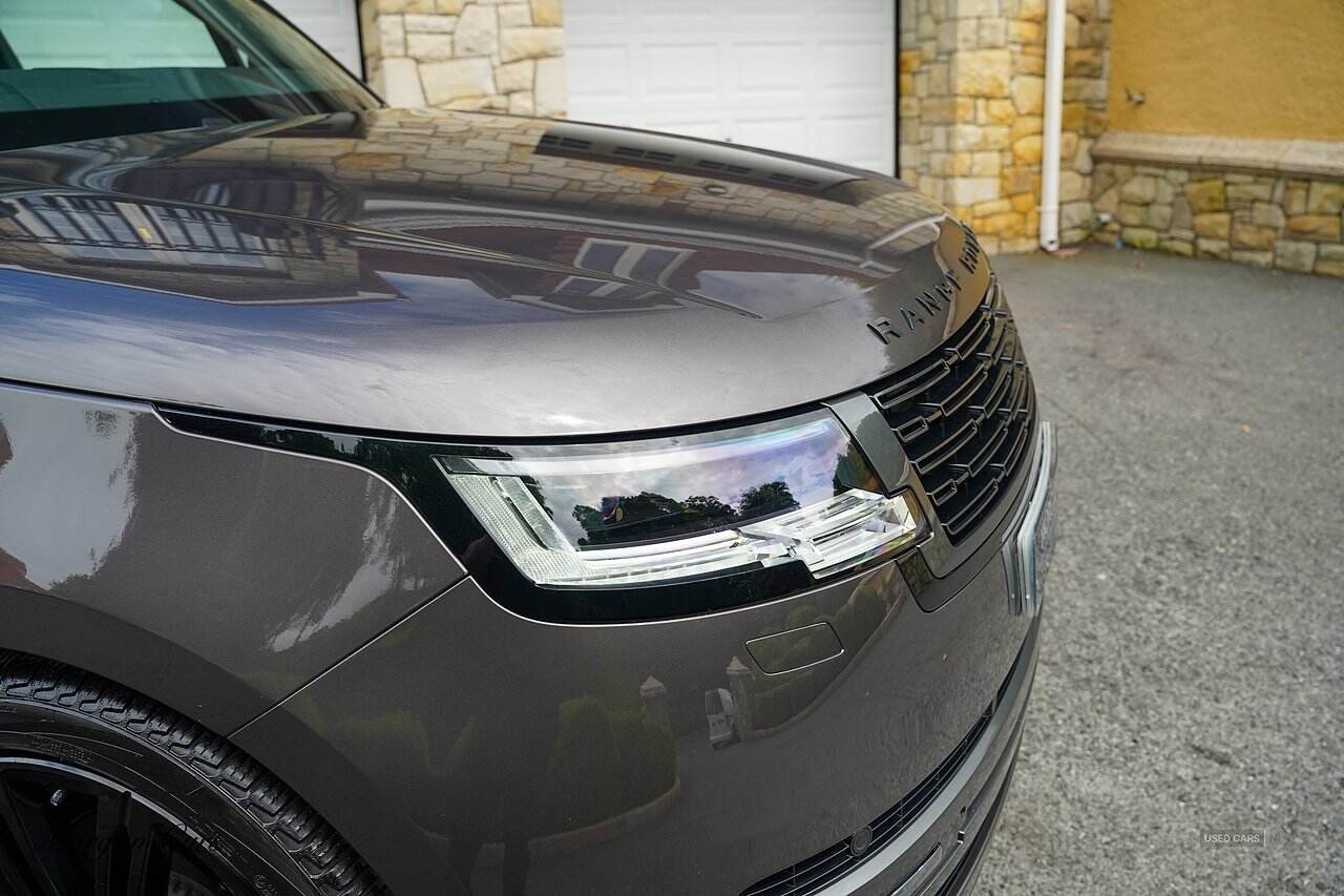 Mar 2024 Land Rover Range Rover 3.0 P400 Autobiography LWB 4dr Auto [7 Seat]