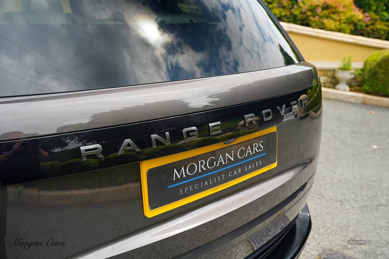 Mar 2024 Land Rover Range Rover 3.0 P400 Autobiography LWB 4dr Auto [7 Seat]