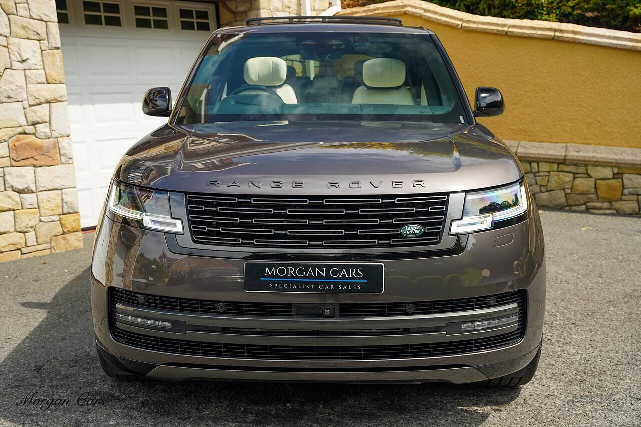 Mar 2024 Land Rover Range Rover 3.0 P400 Autobiography LWB 4dr Auto [7 Seat]
