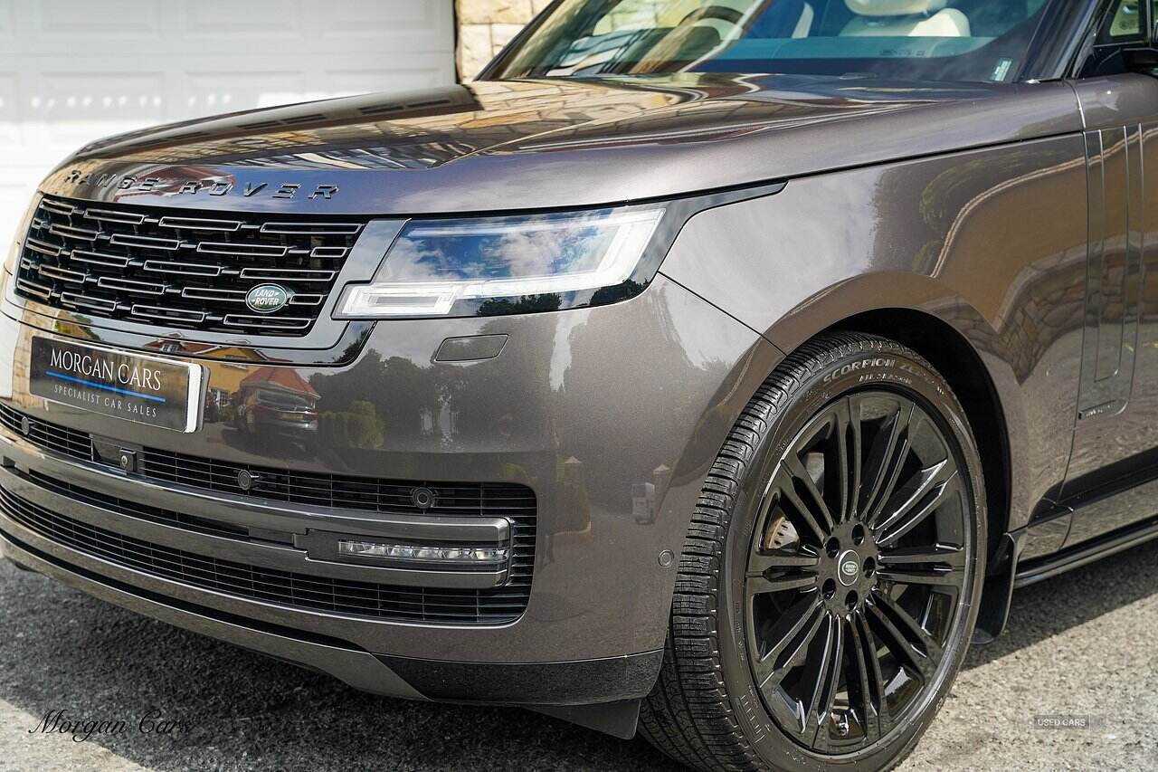 Mar 2024 Land Rover Range Rover 3.0 P400 Autobiography LWB 4dr Auto [7 Seat]