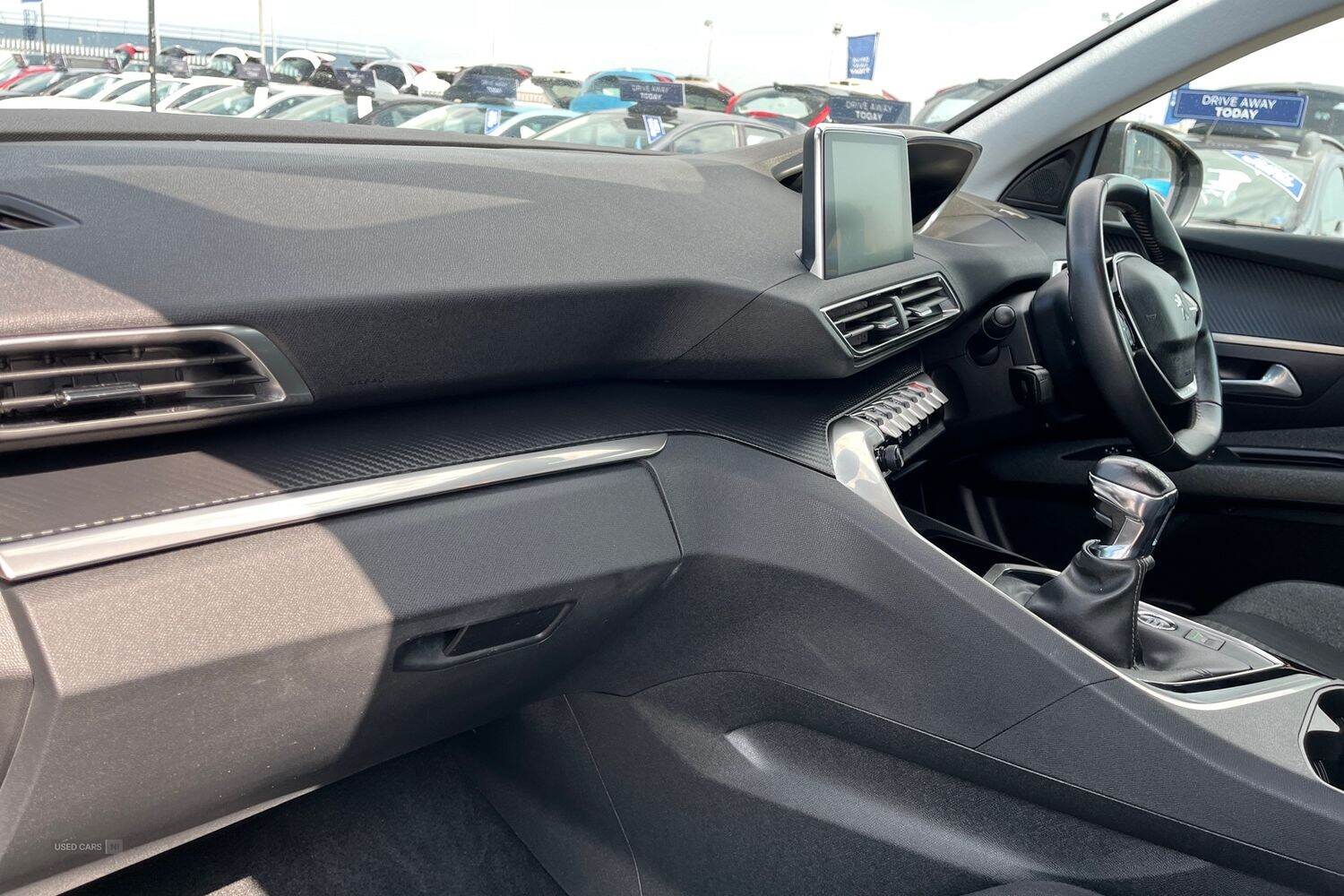 Mar 2022 Peugeot 3008 1.5 BlueHDi Active Premium 5dr