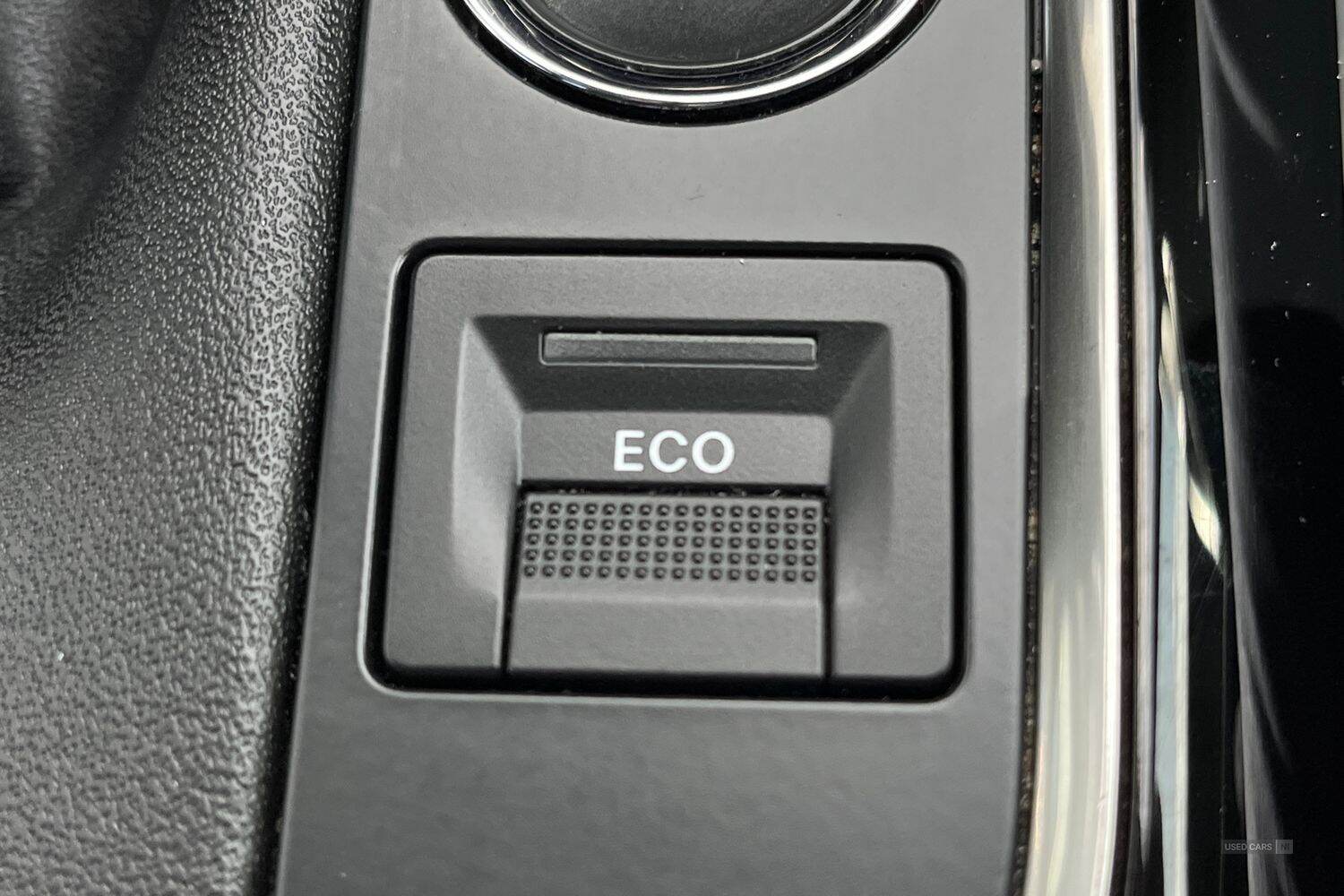 Mar 2022 Peugeot 3008 1.5 BlueHDi Active Premium 5dr