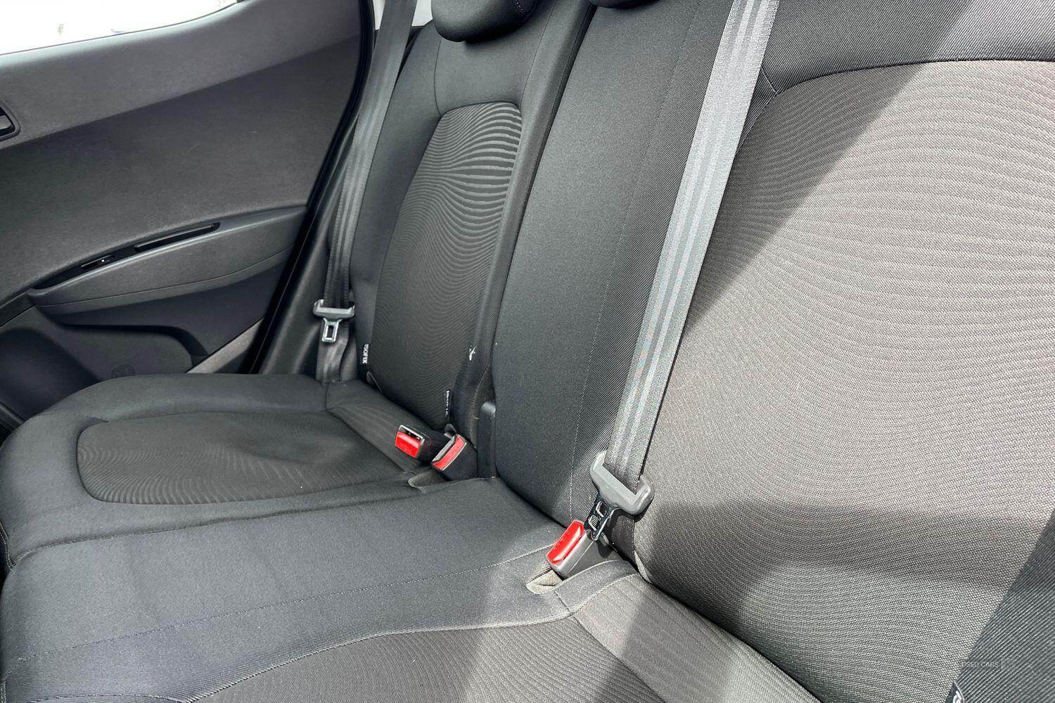 Apr 2018 Hyundai i10 1.2 SE 5dr
