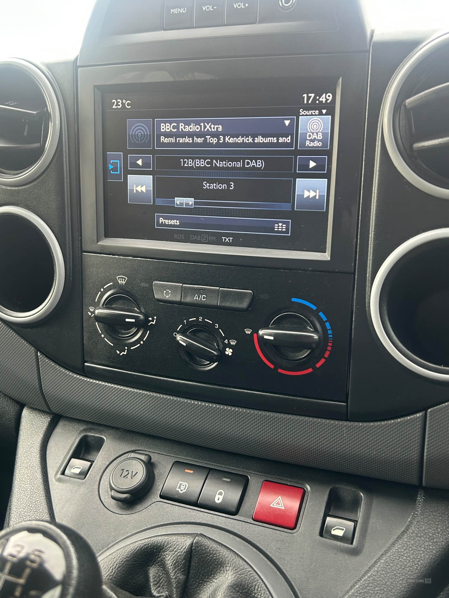Jun 2018 Peugeot Partner 850 1.6 BlueHDi 100 Professional Van [non SS]