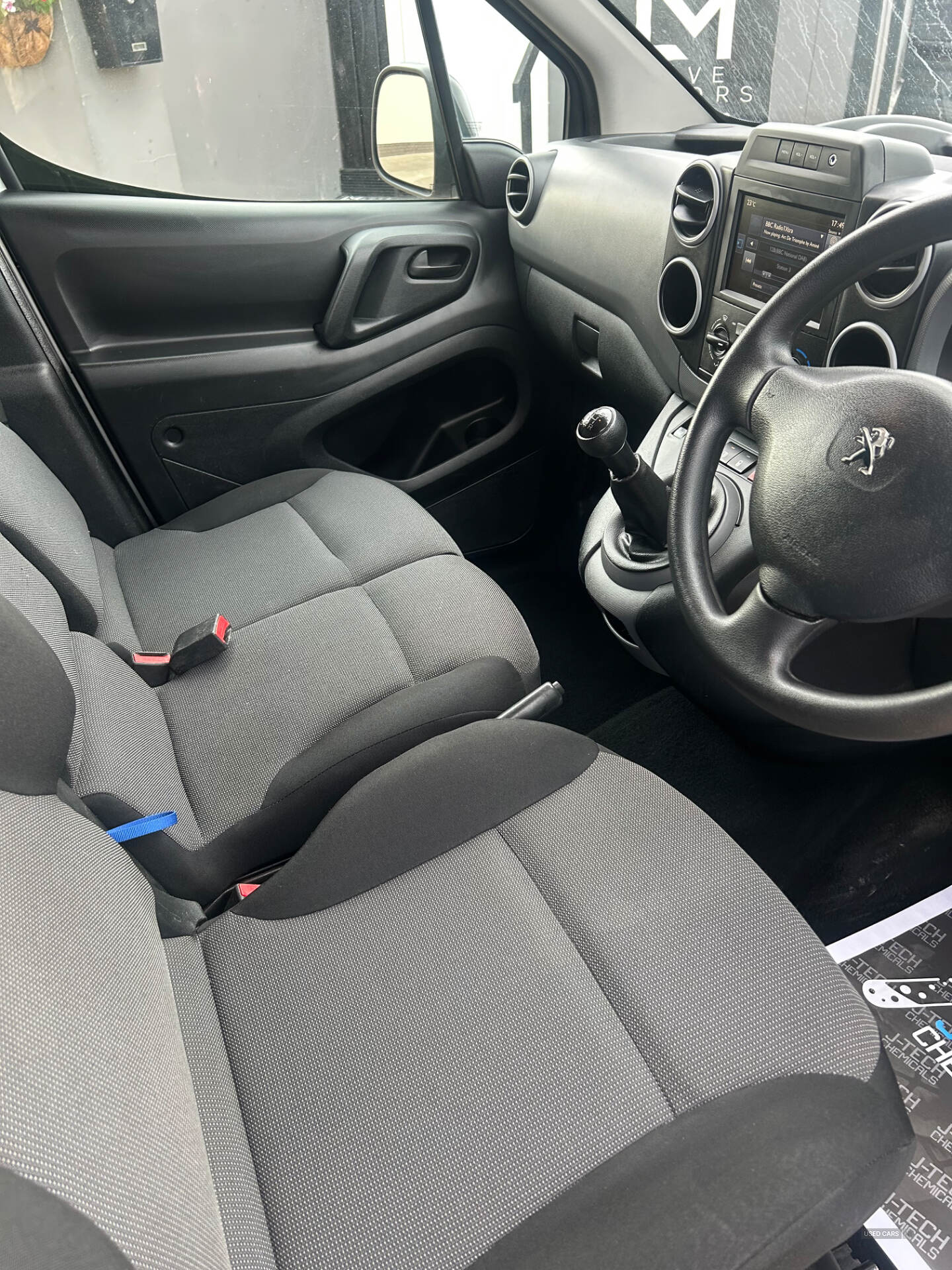 Jun 2018 Peugeot Partner 850 1.6 BlueHDi 100 Professional Van [non SS]