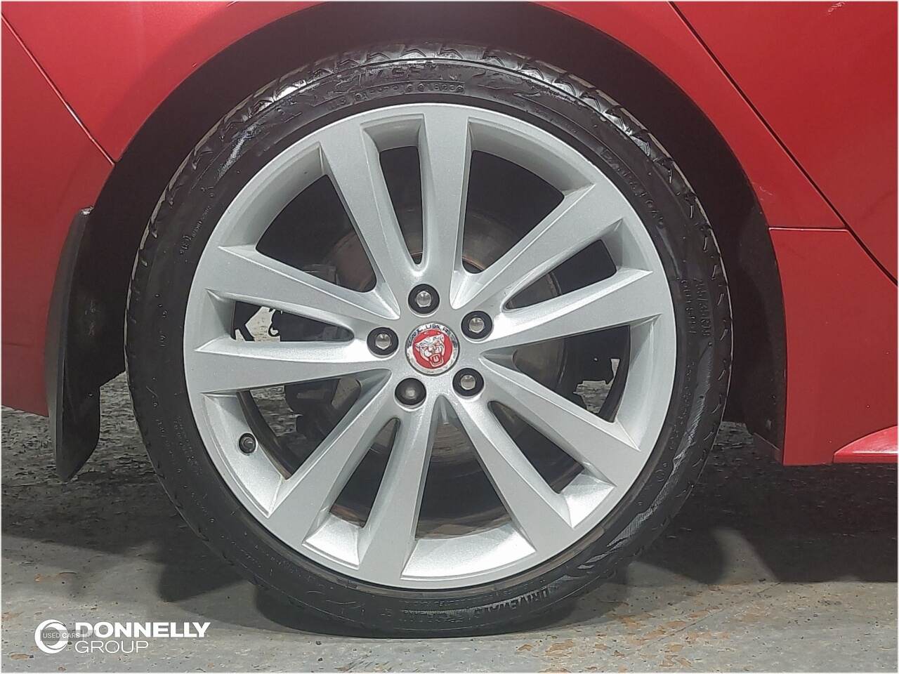 Nov 2016 Jaguar XE 2.0d [180] R-Sport 4dr