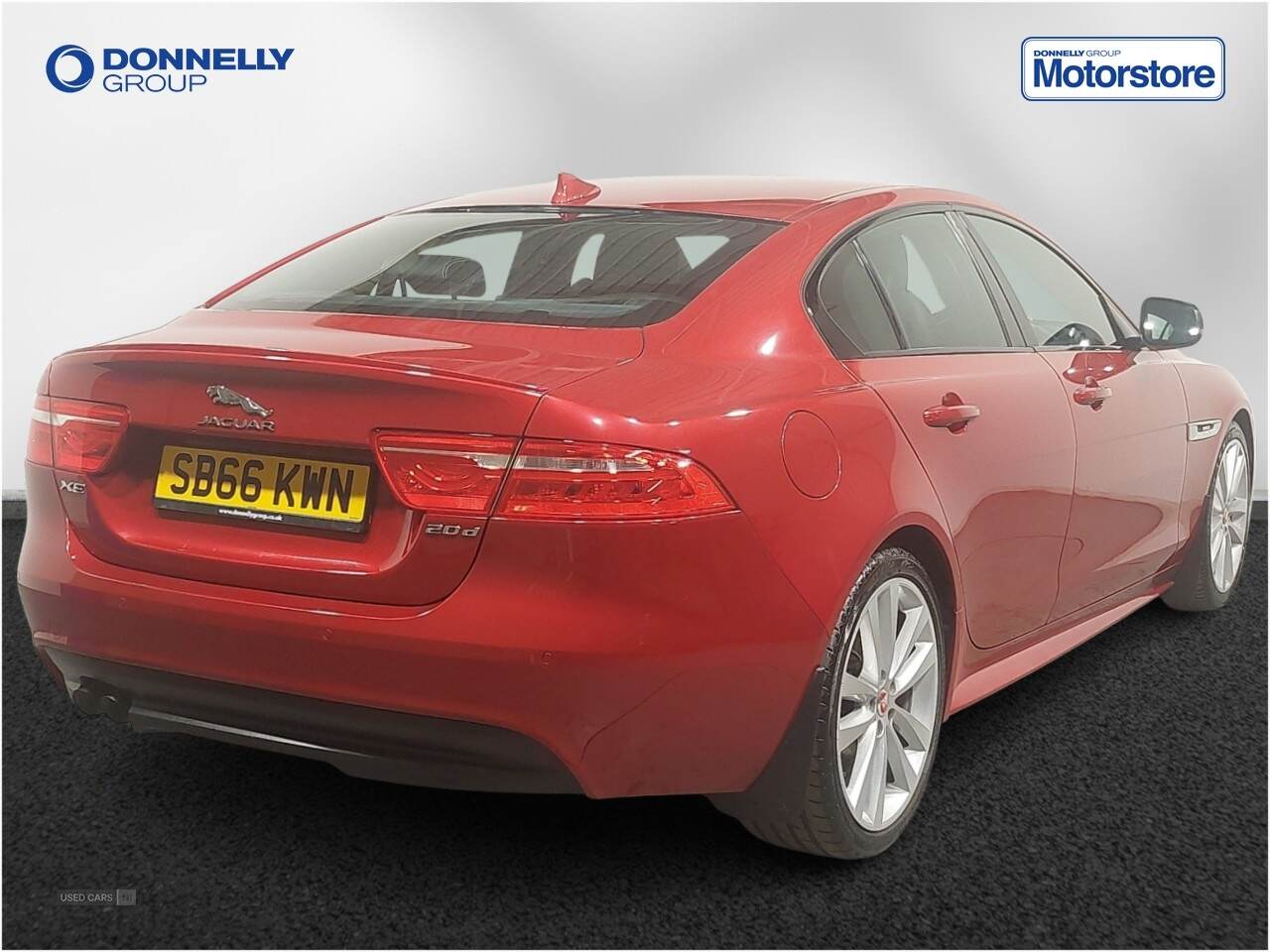 Nov 2016 Jaguar XE 2.0d [180] R-Sport 4dr