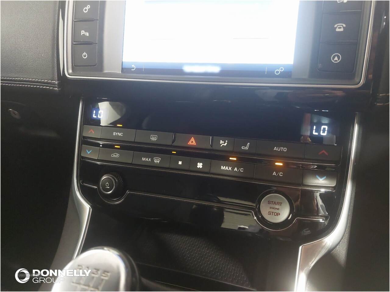 Nov 2016 Jaguar XE 2.0d [180] R-Sport 4dr