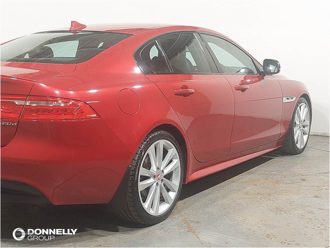 Nov 2016 Jaguar XE 2.0d [180] R-Sport 4dr