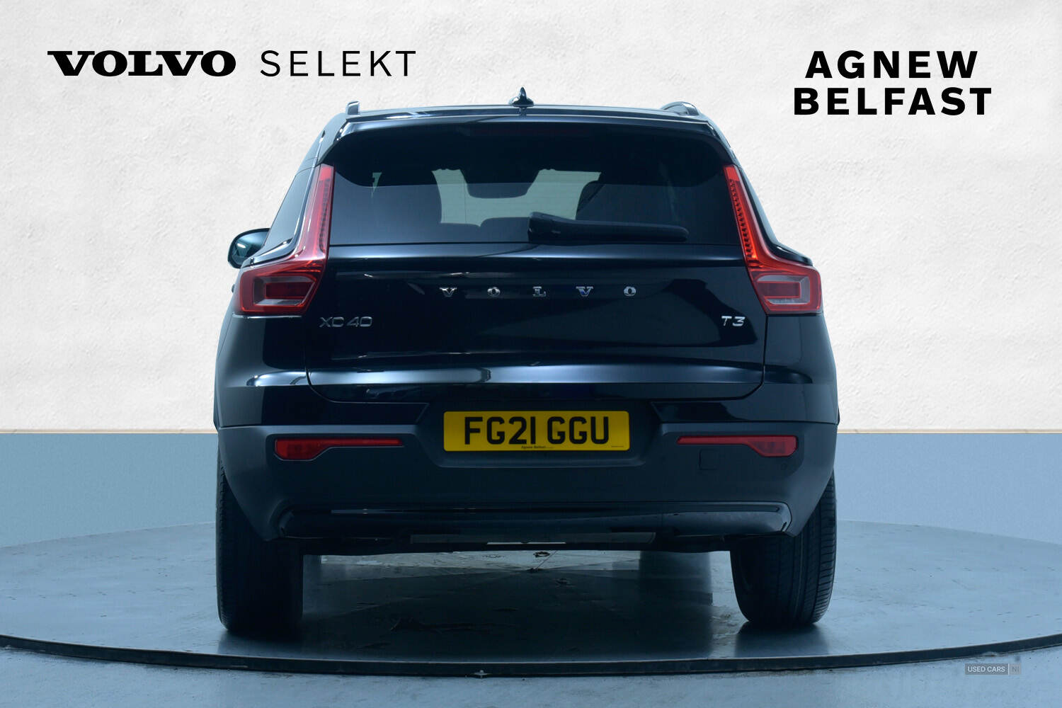 Apr 2021 Volvo XC40 1.5 T3 [163] R DESIGN 5dr