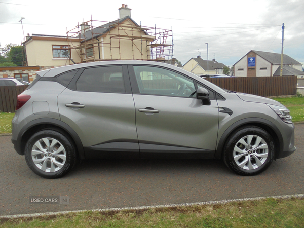 Renault Captur HATCHBACK in Antrim