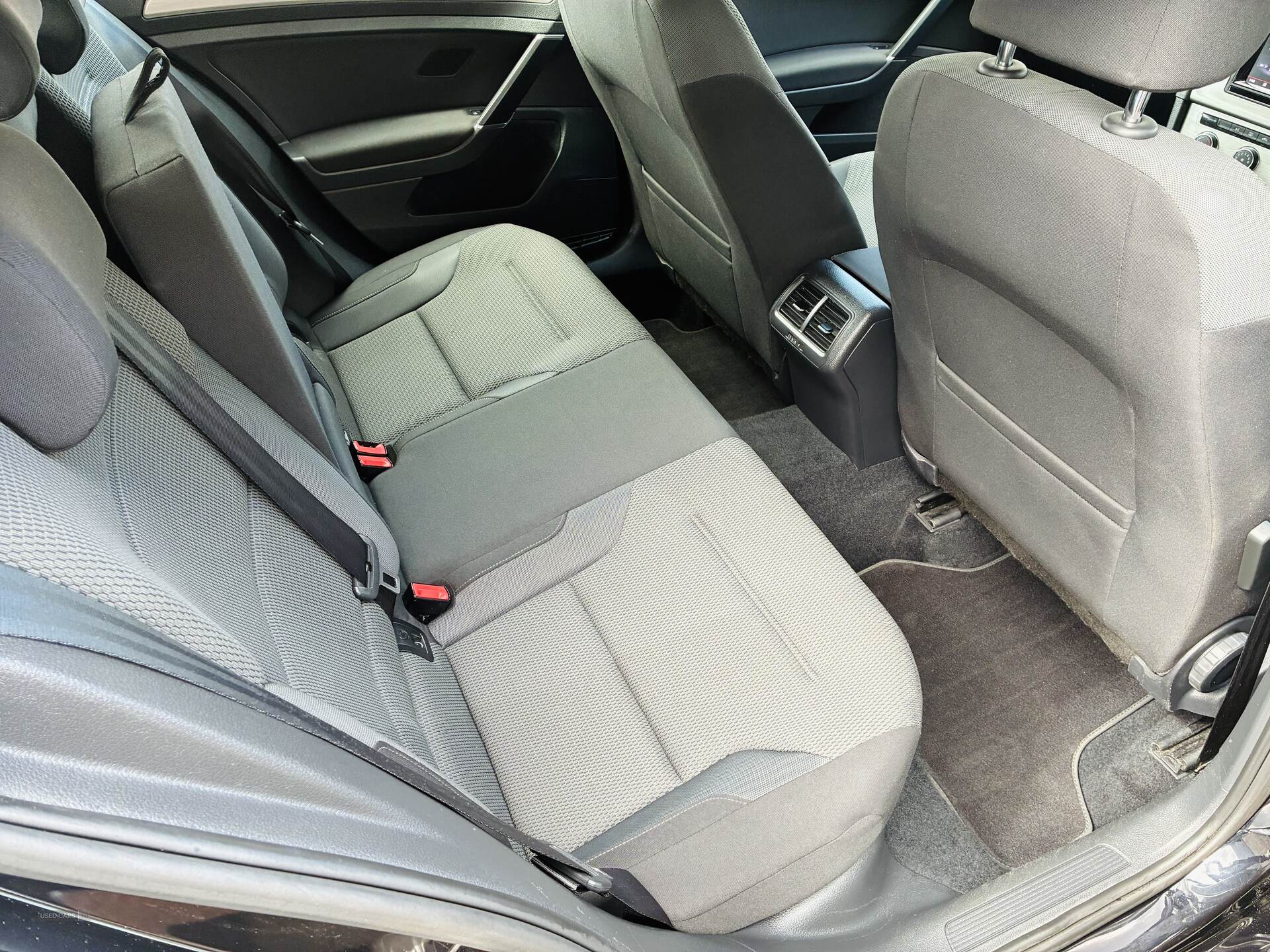 Volkswagen Golf HATCHBACK in Antrim