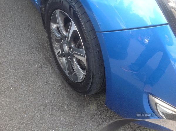Hyundai ix20 HATCHBACK in Down