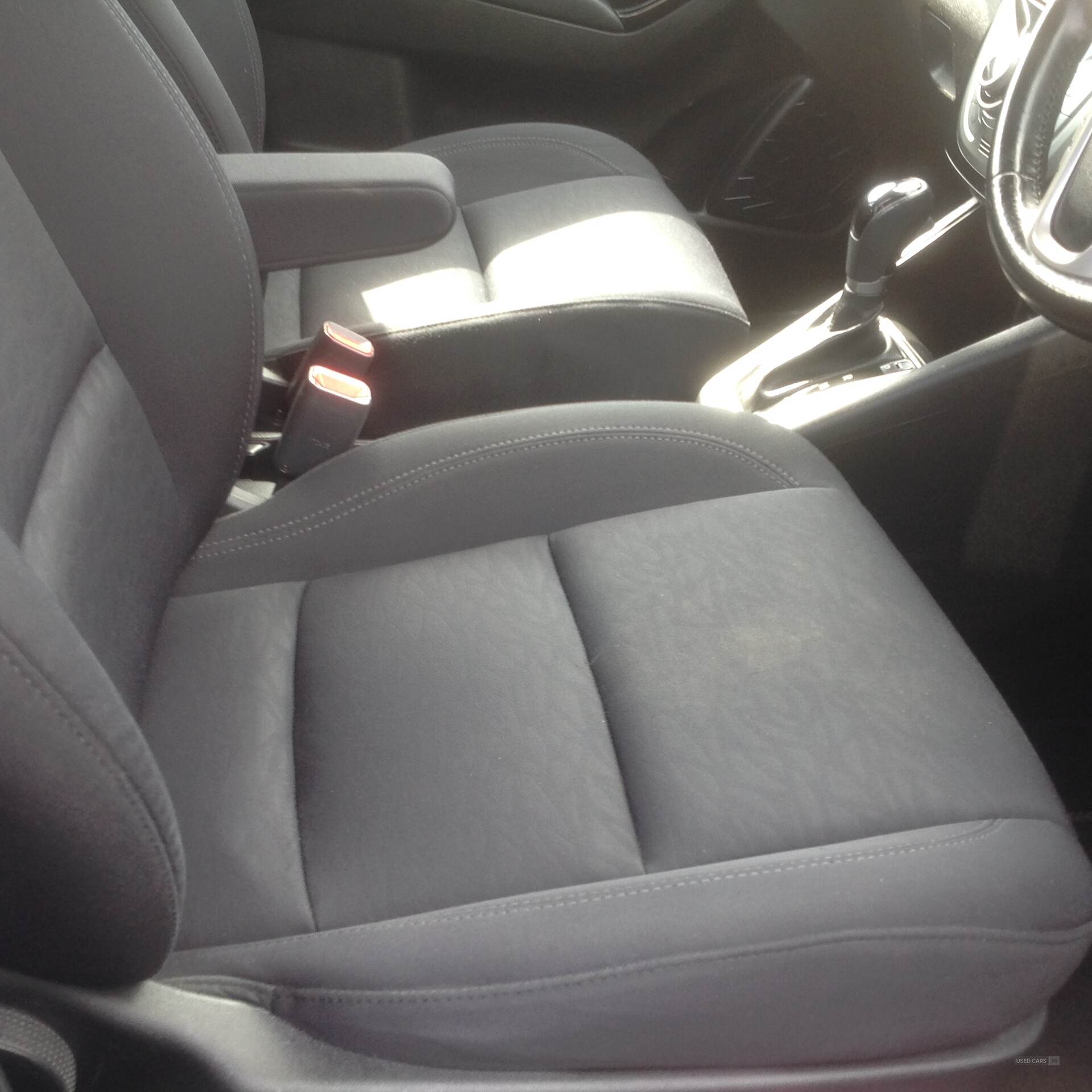 Hyundai ix20 HATCHBACK in Down