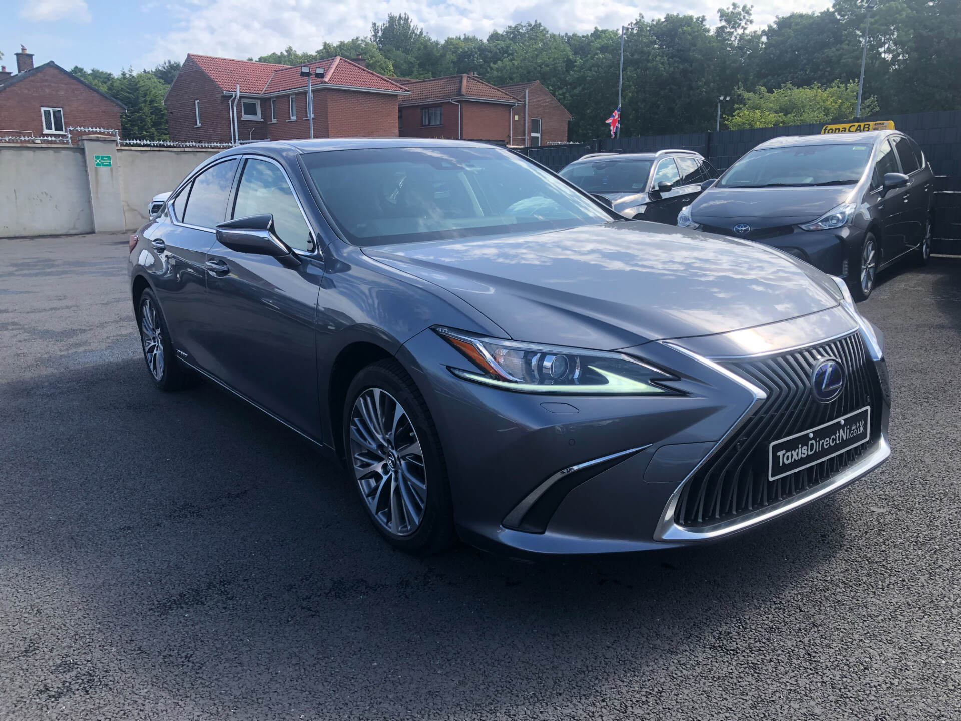 Jun 2021 Lexus ES 300h 2.5 4dr CVT