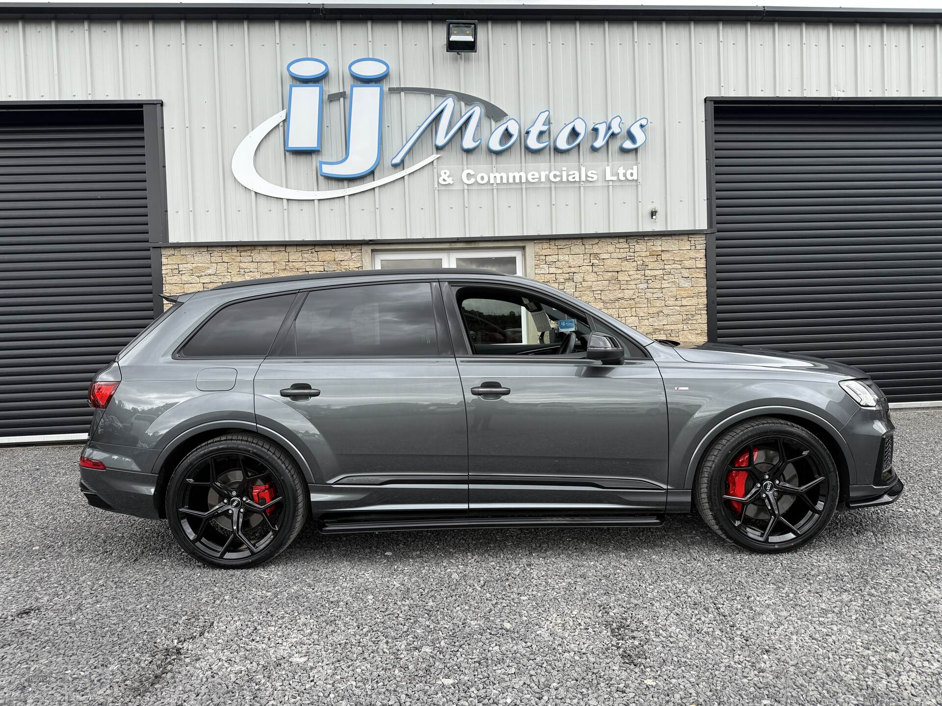 Audi Q7 ESTATE in Tyrone