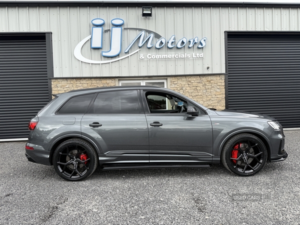 Audi Q7 ESTATE in Tyrone