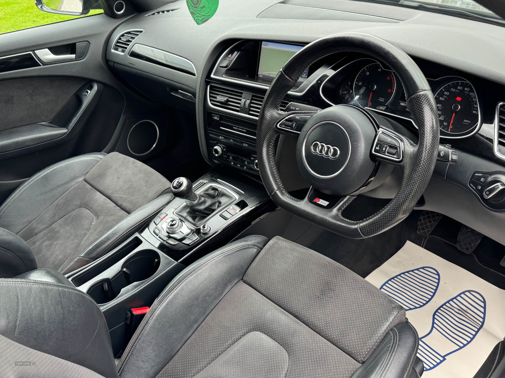 Mar 2013 Audi A4 2.0 TDI 143 Black Edition 4dr