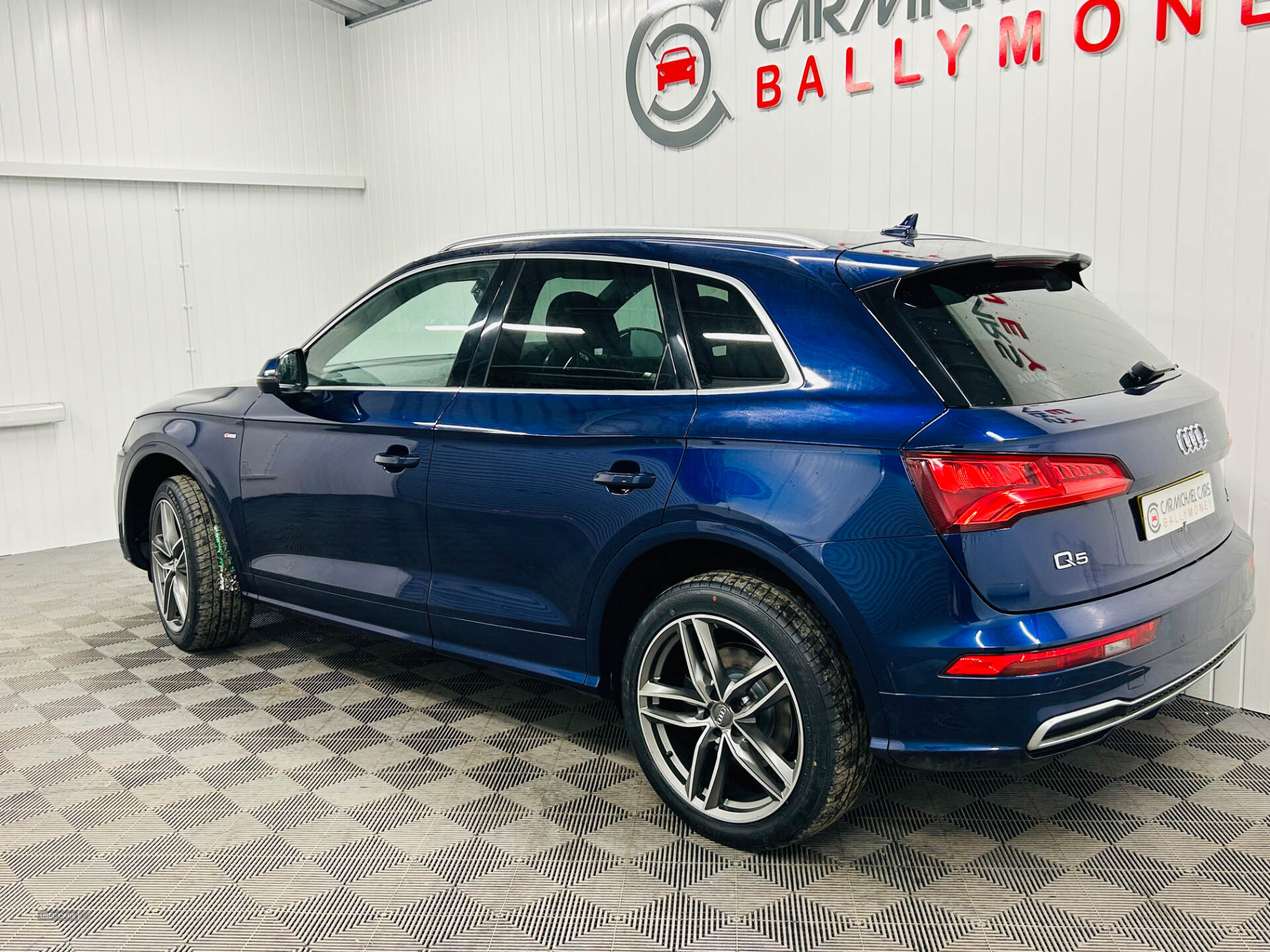 Audi Q5 DIESEL ESTATE in Antrim