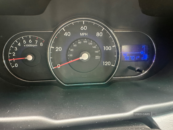 Hyundai i10 HATCHBACK in Antrim
