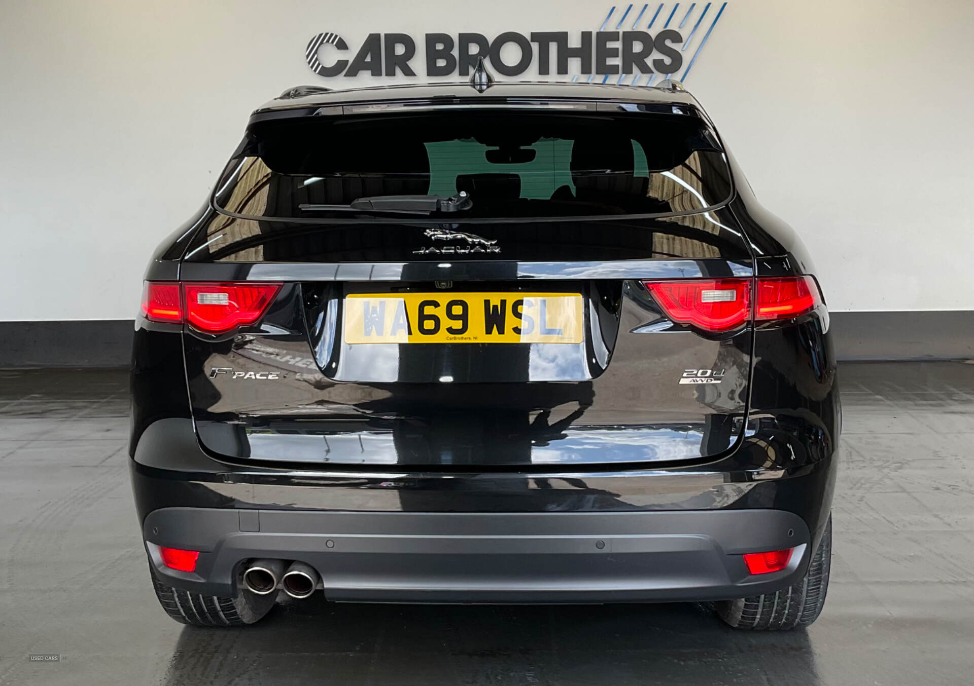 Nov 2019 Jaguar F-Pace 2.0d [180] Chequered Flag 5dr Auto AWD