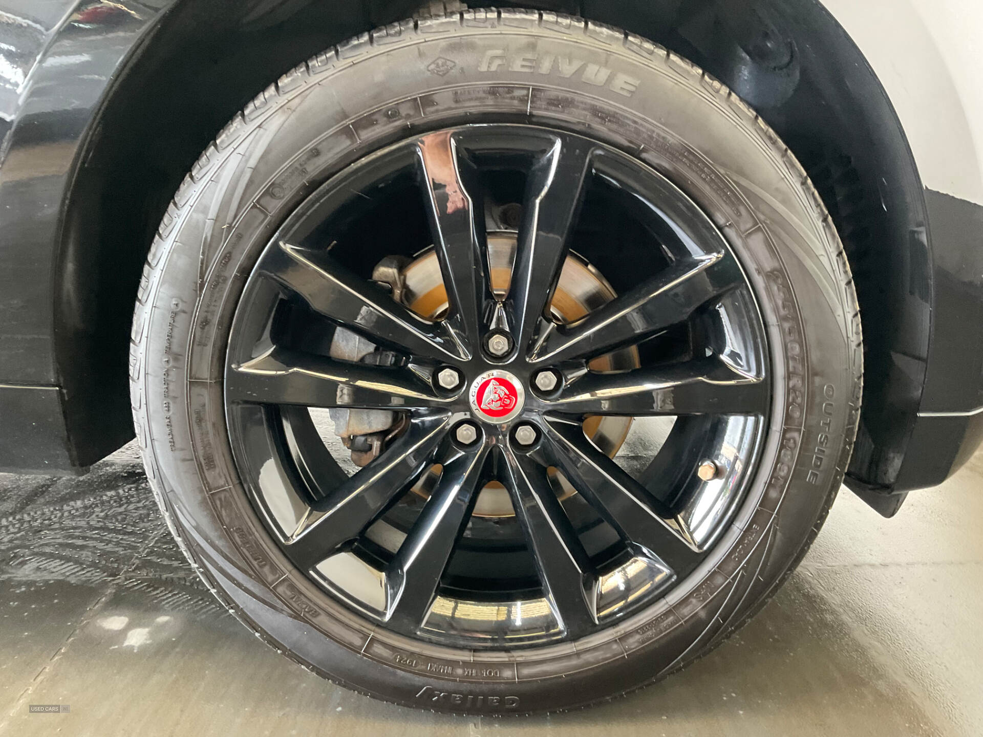 Nov 2019 Jaguar F-Pace 2.0d [180] Chequered Flag 5dr Auto AWD
