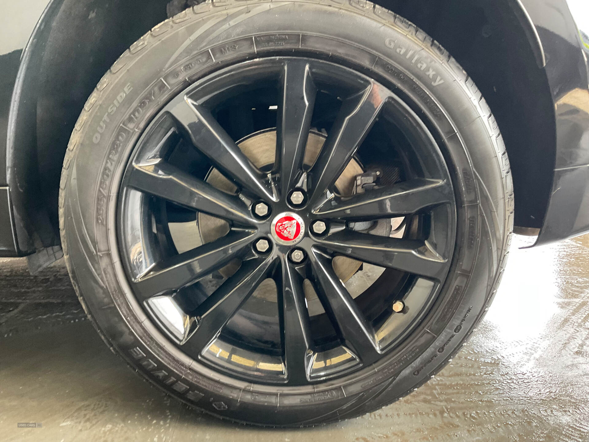 Nov 2019 Jaguar F-Pace 2.0d [180] Chequered Flag 5dr Auto AWD