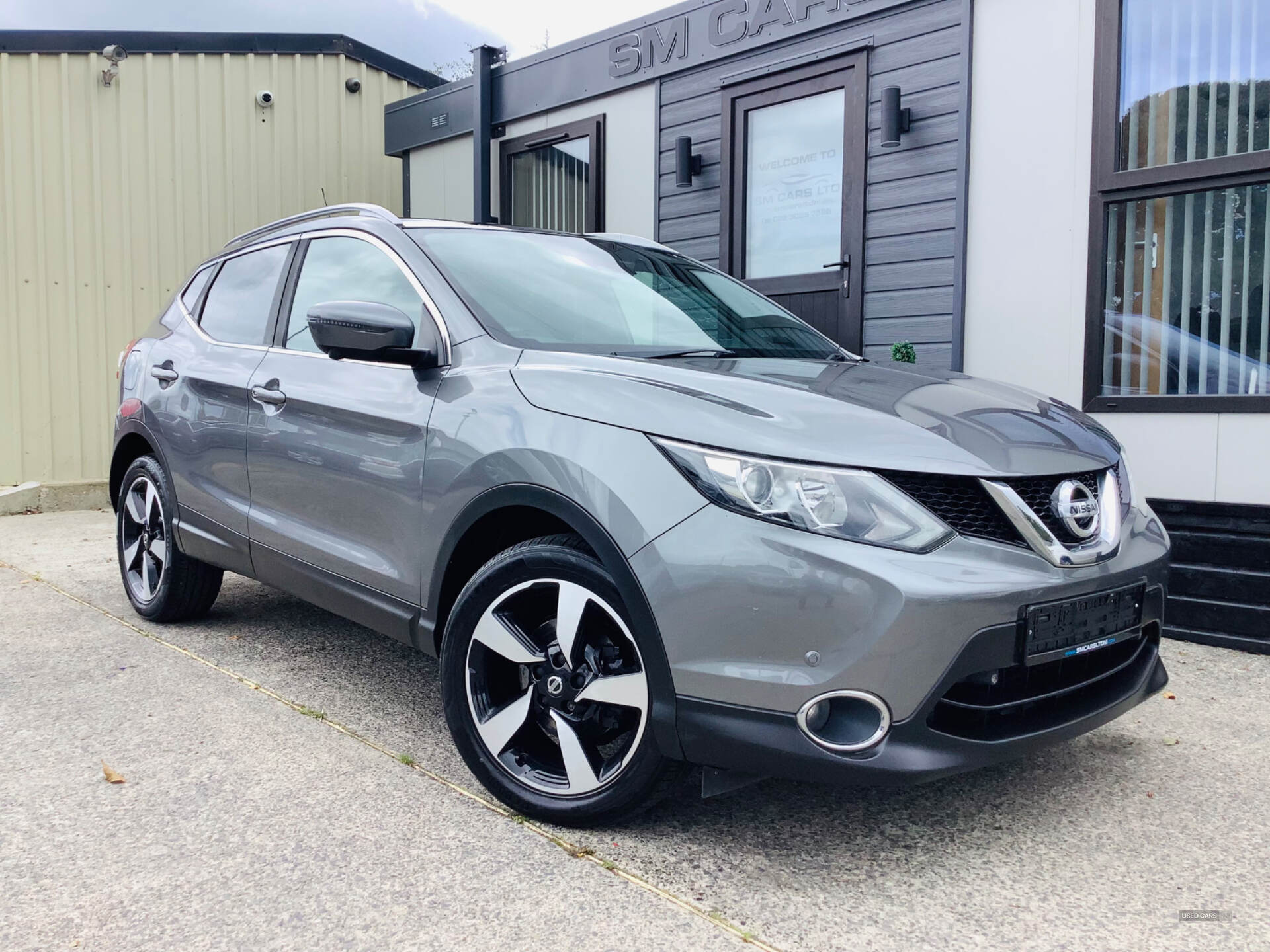 Nissan Qashqai DIESEL HATCHBACK in Down