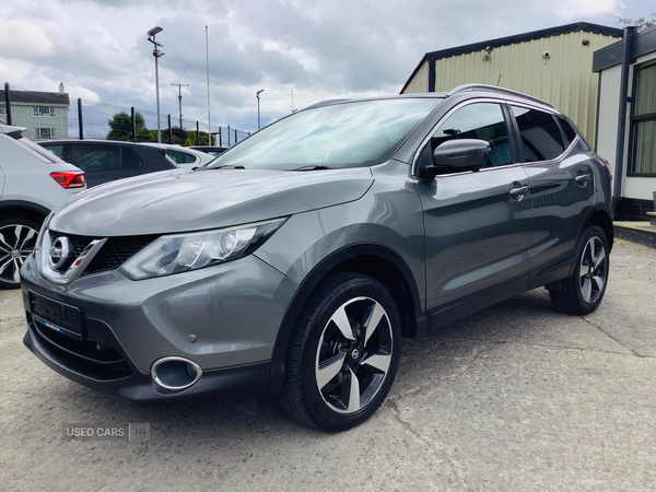 Nissan Qashqai DIESEL HATCHBACK in Down
