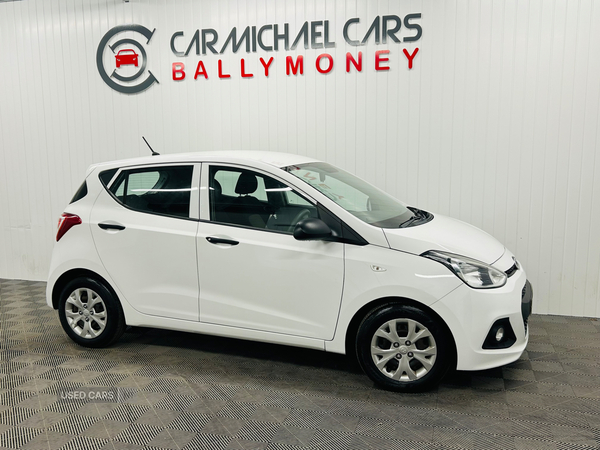 Hyundai i10 HATCHBACK in Antrim