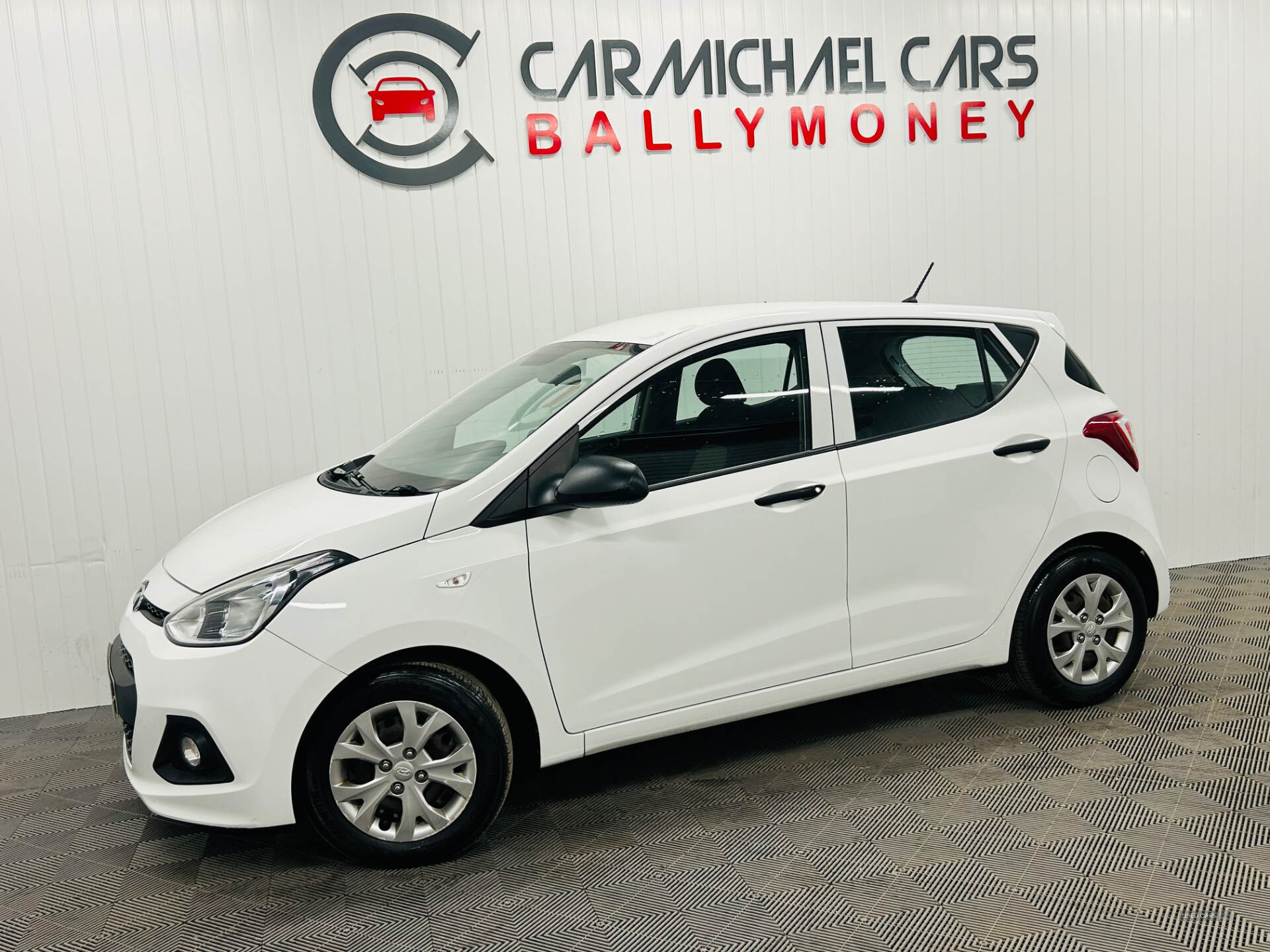 Jun 2016 Hyundai i10 1.0 S Air 5dr