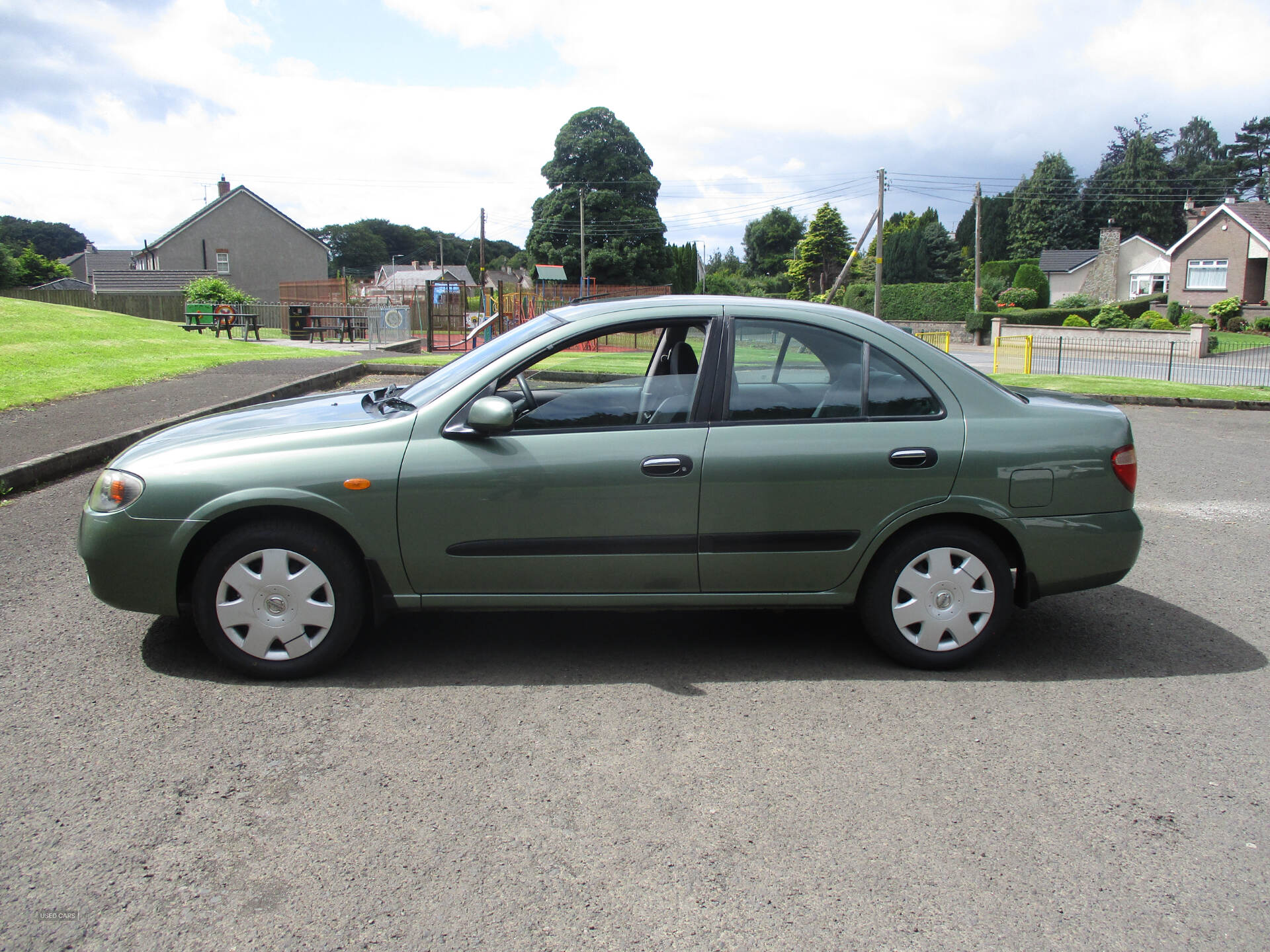 Nissan Almera SALOON in Derry / Londonderry