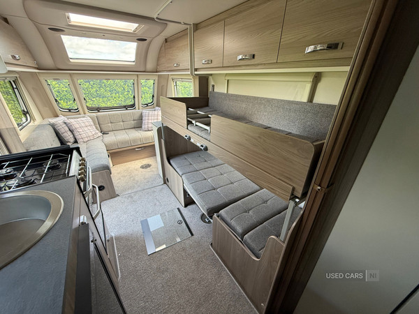 Swift Sprite Major 6 Sprite Quattro 6 berth in Down