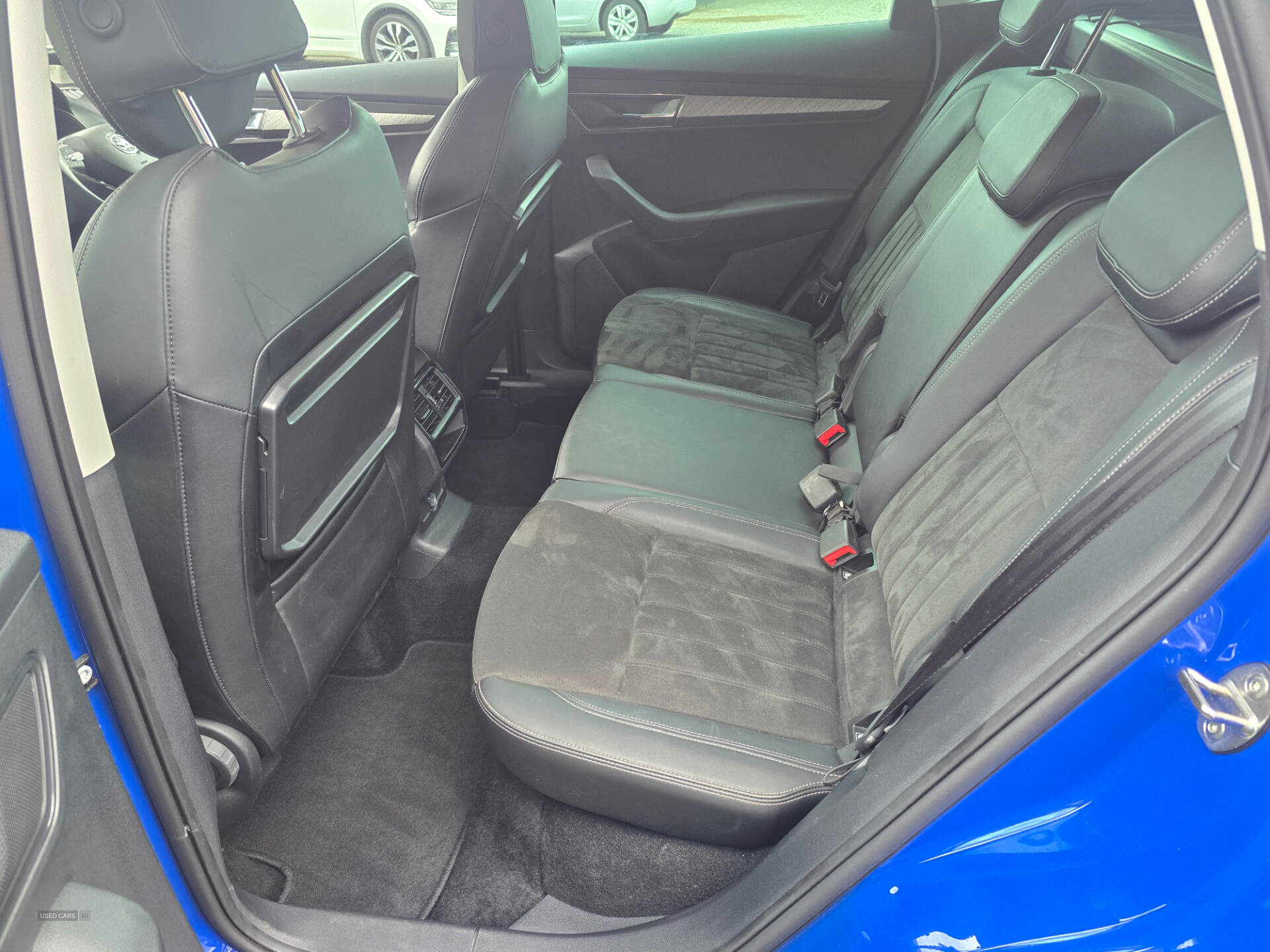 Skoda Karoq DIESEL ESTATE in Down