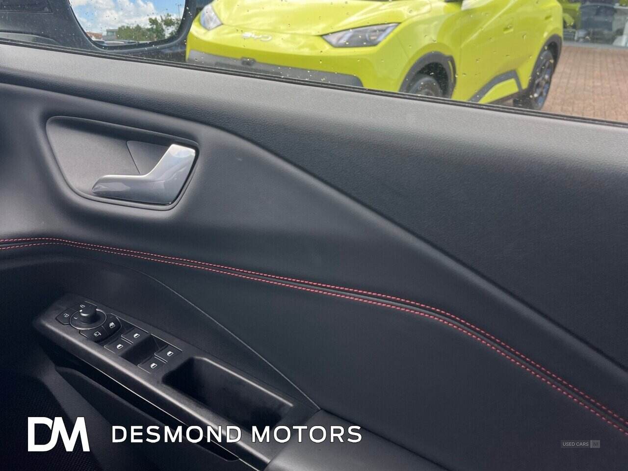 Feb 2025 Ford Puma 1.0 EcoBoost Hybrid mHEV ST 5dr DCT