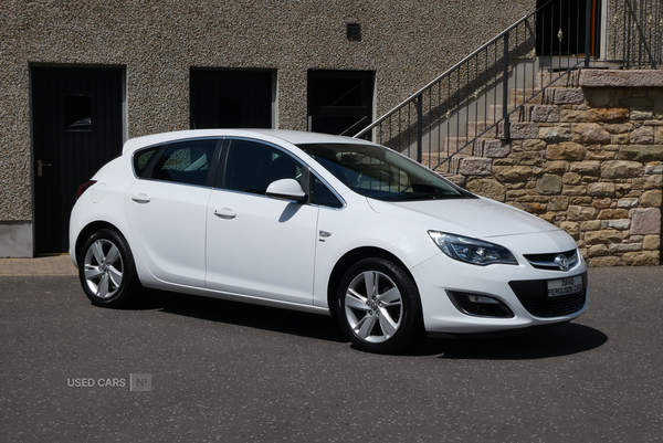 Vauxhall Astra HATCHBACK in Tyrone