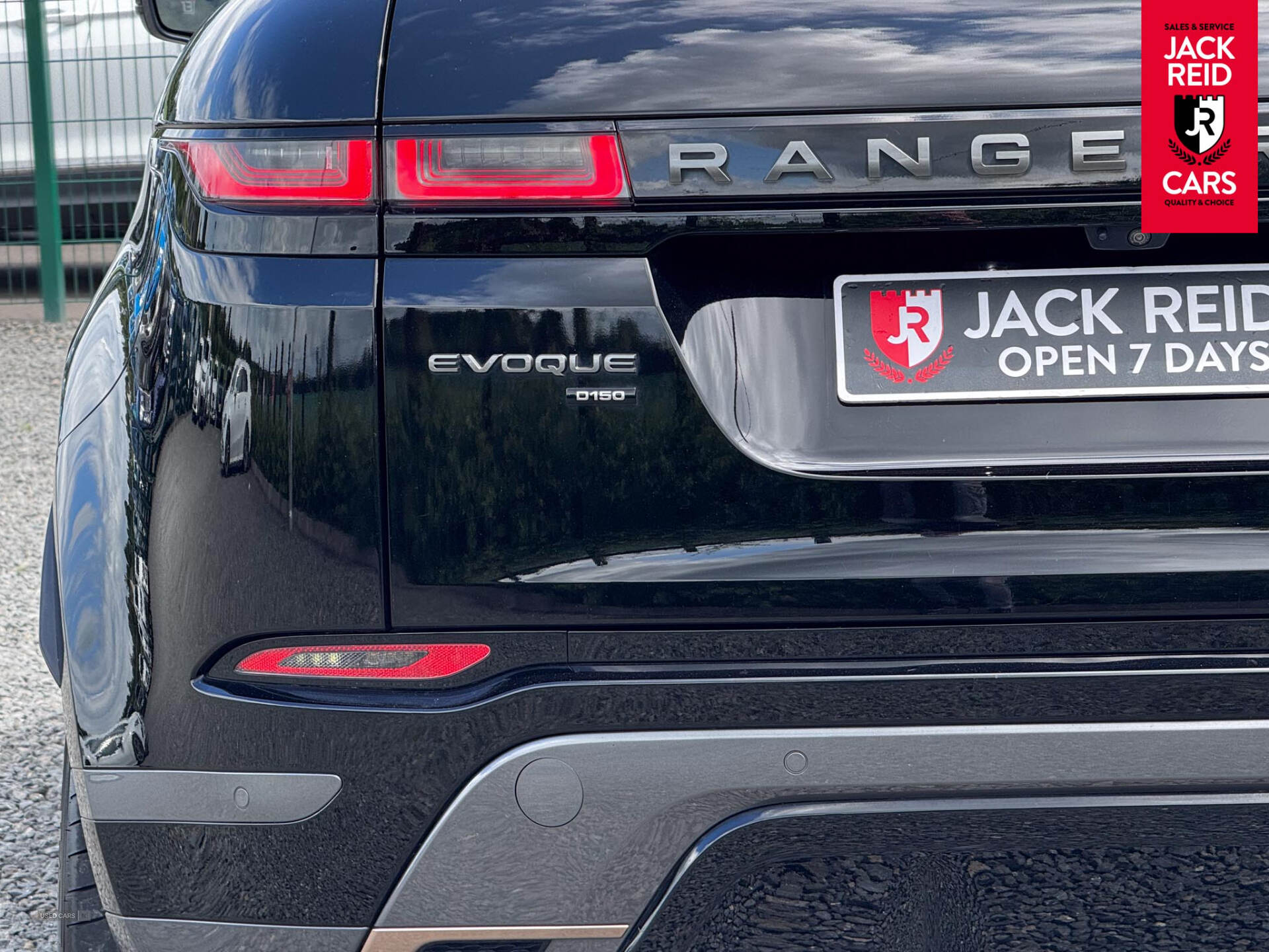 Nov 2019 Land Rover Range Rover Evoque 2.0 D150 R-Dynamic 5dr Auto