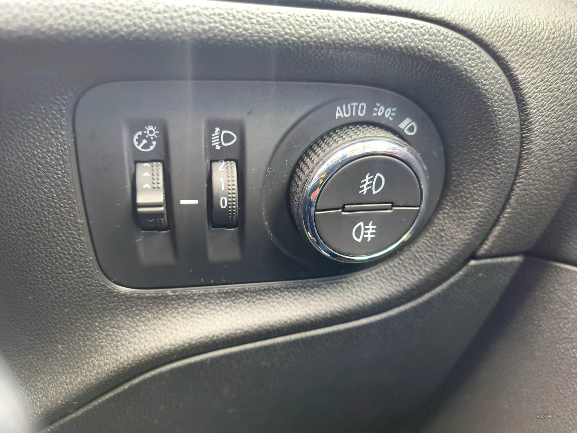 Mar 2019 Vauxhall Grandland X 1.2 Turbo Sport Nav 5dr