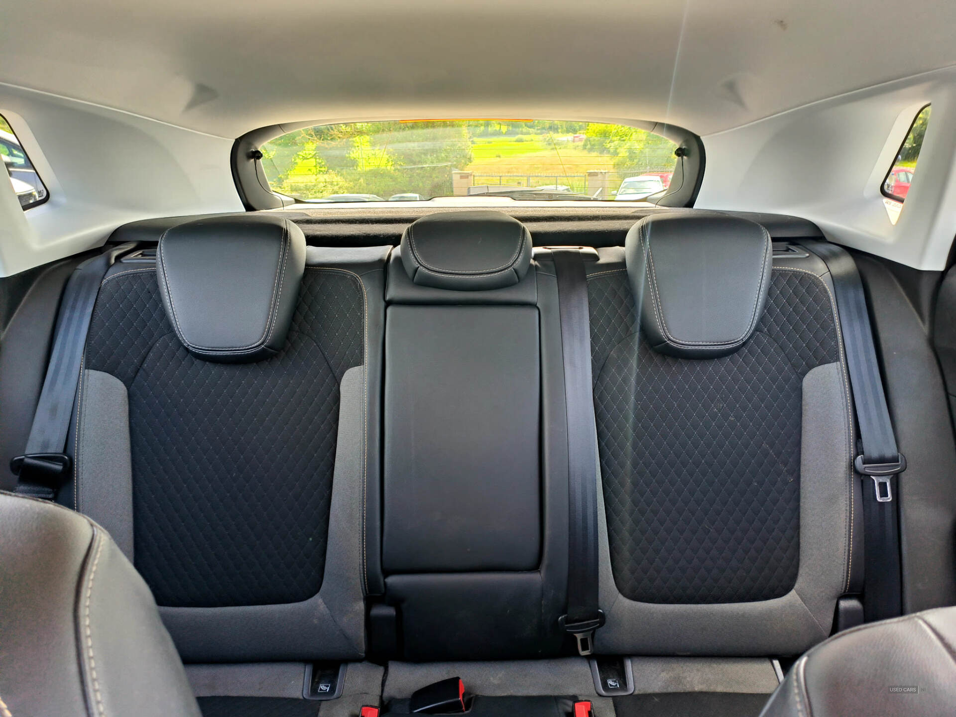 Mar 2019 Vauxhall Grandland X 1.2 Turbo Sport Nav 5dr