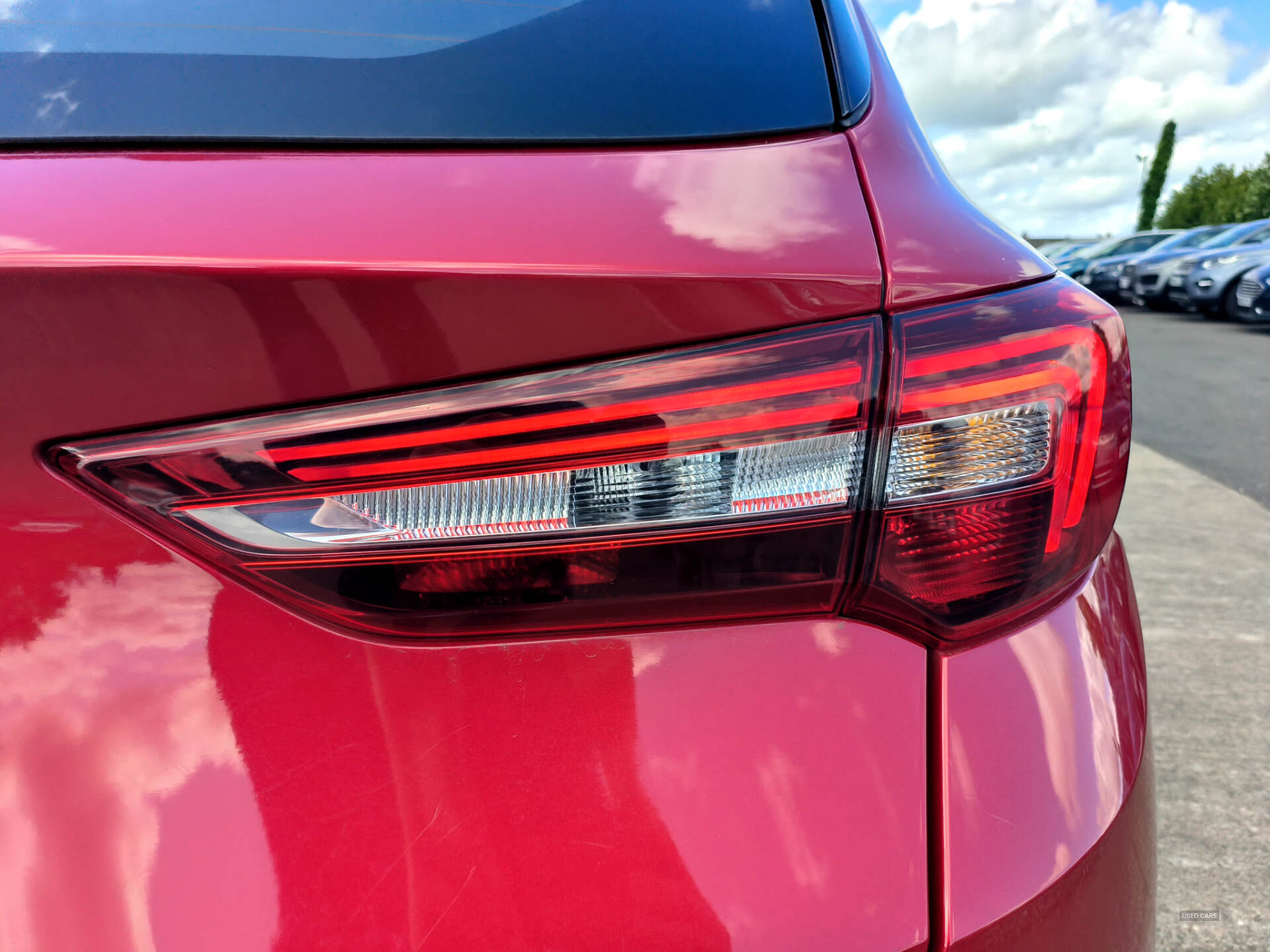 Mar 2019 Vauxhall Grandland X 1.2 Turbo Sport Nav 5dr