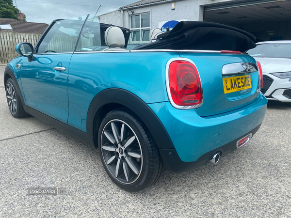 MINI Convertible DIESEL in Down