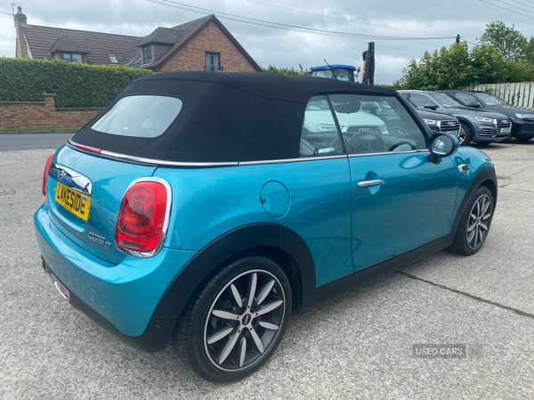 MINI Convertible DIESEL in Down