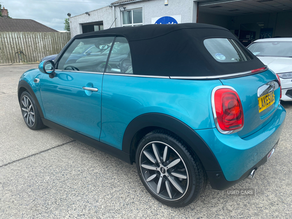 MINI Convertible DIESEL in Down