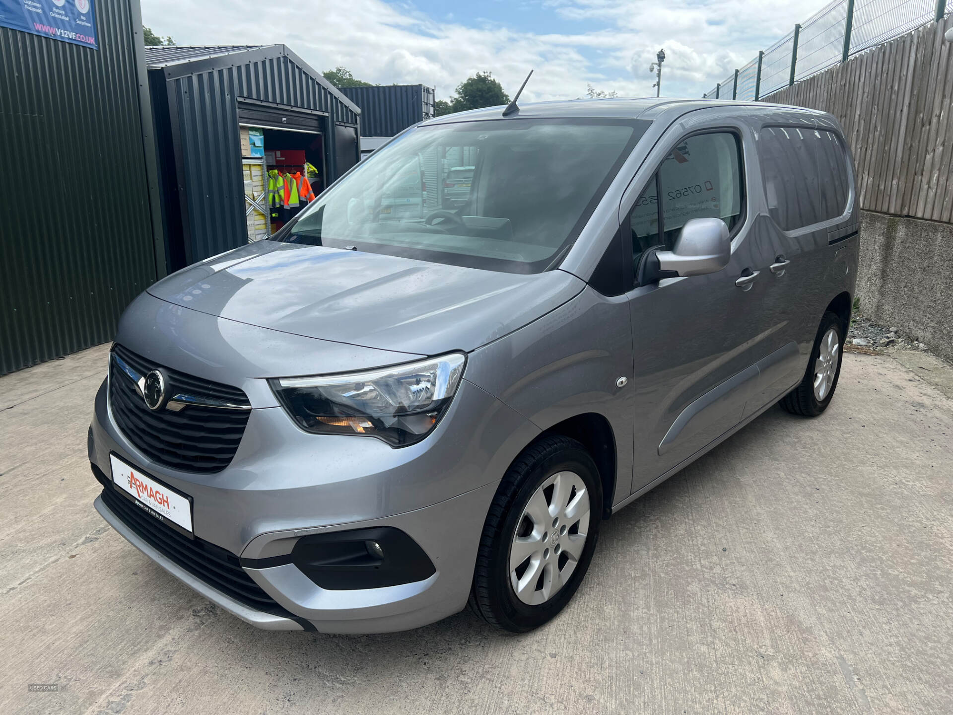Jul 2020 Vauxhall Combo 2000 1.5 Turbo D 100ps H1 LE NAV Van